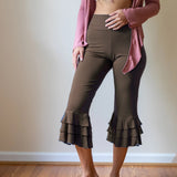 Ruffle Bloomer Yoga Flared Pants in Gray