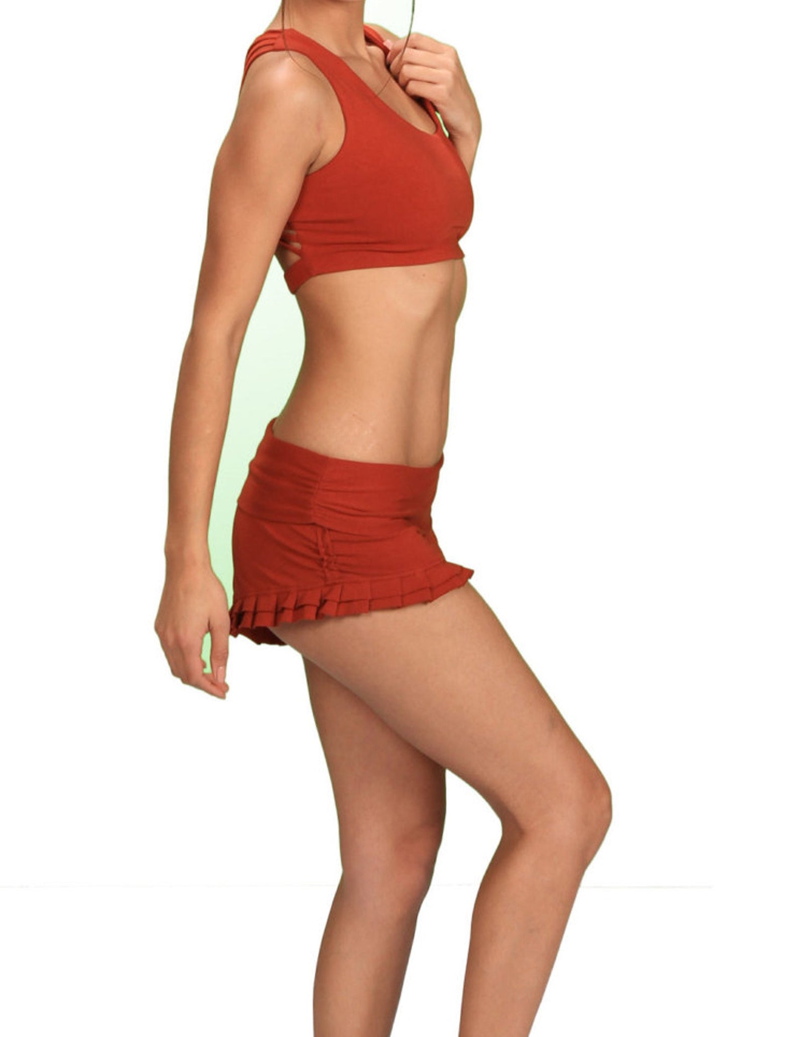 Shanti Criss Cross Back Yoga Sports Bra Top in Rust