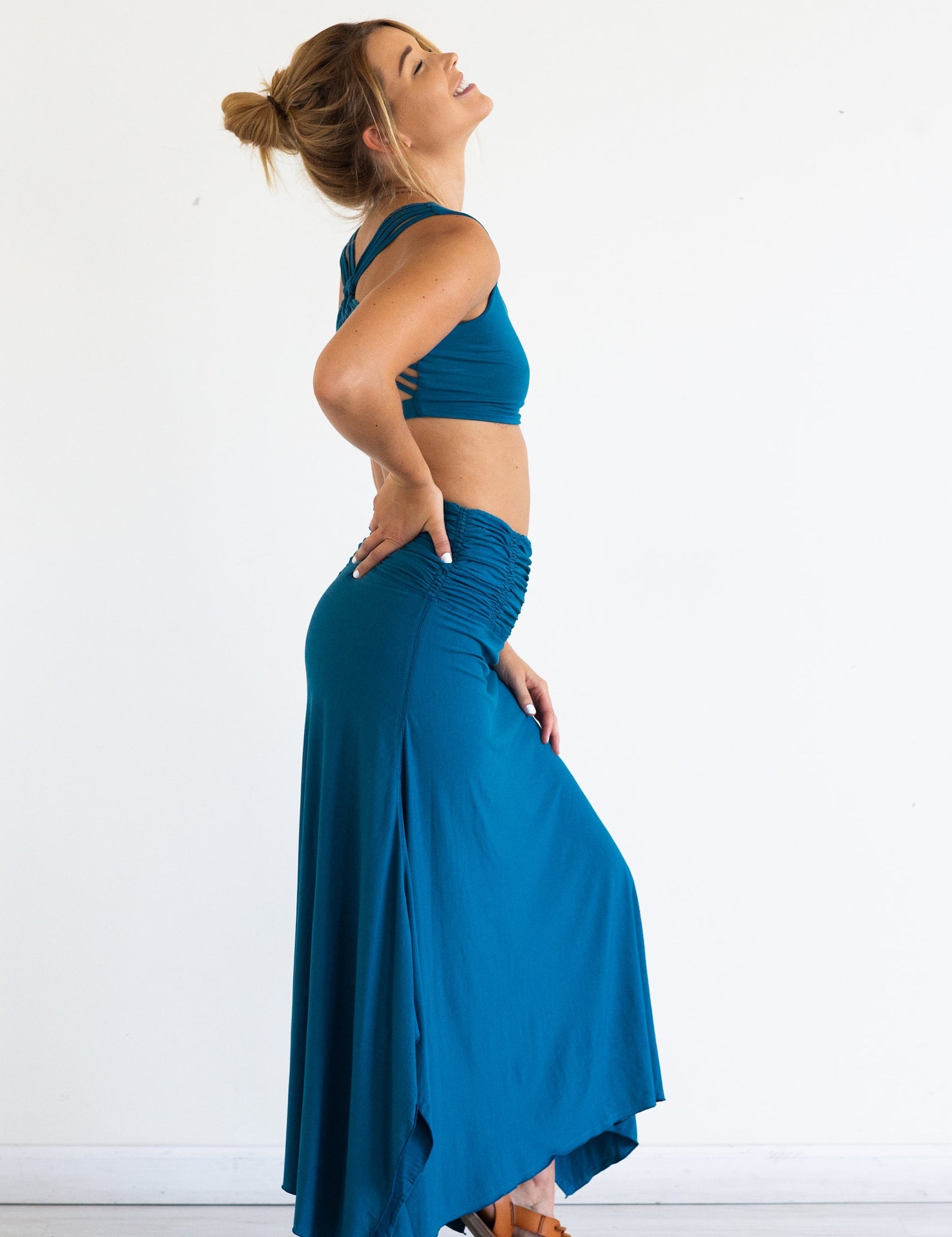 Criss Cross Back Yoga Bra Horizon Blue Crop Top