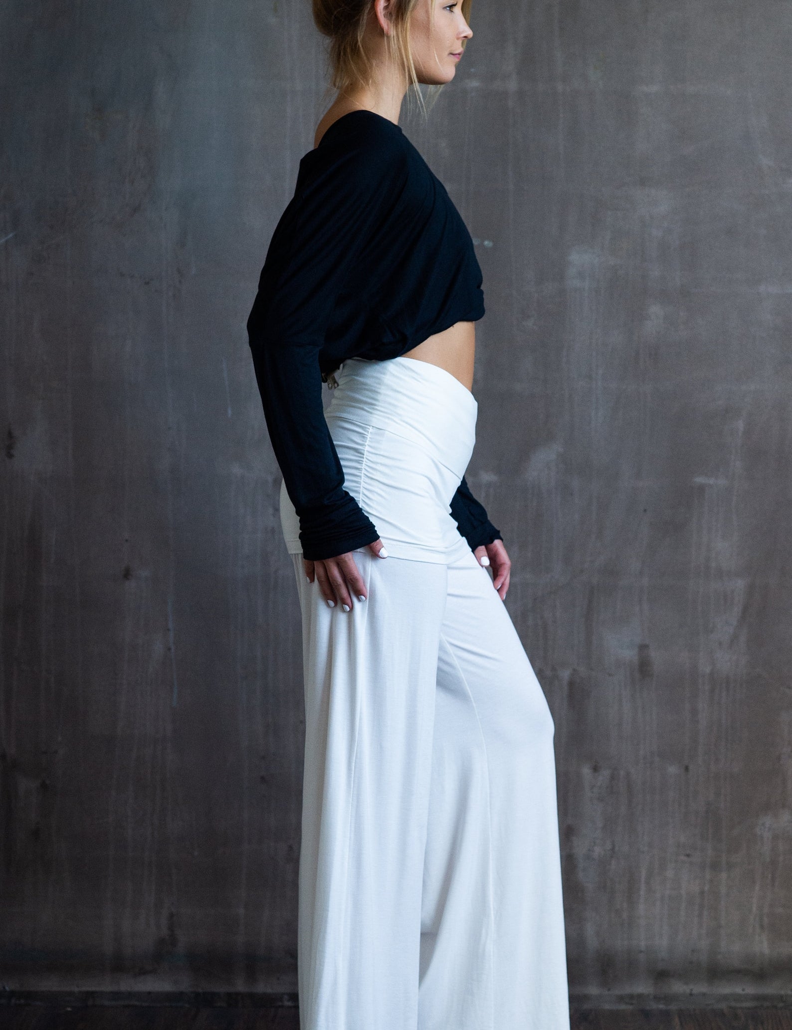 Straight Leg Palazzo Yoga Pants with Miniskirt in White