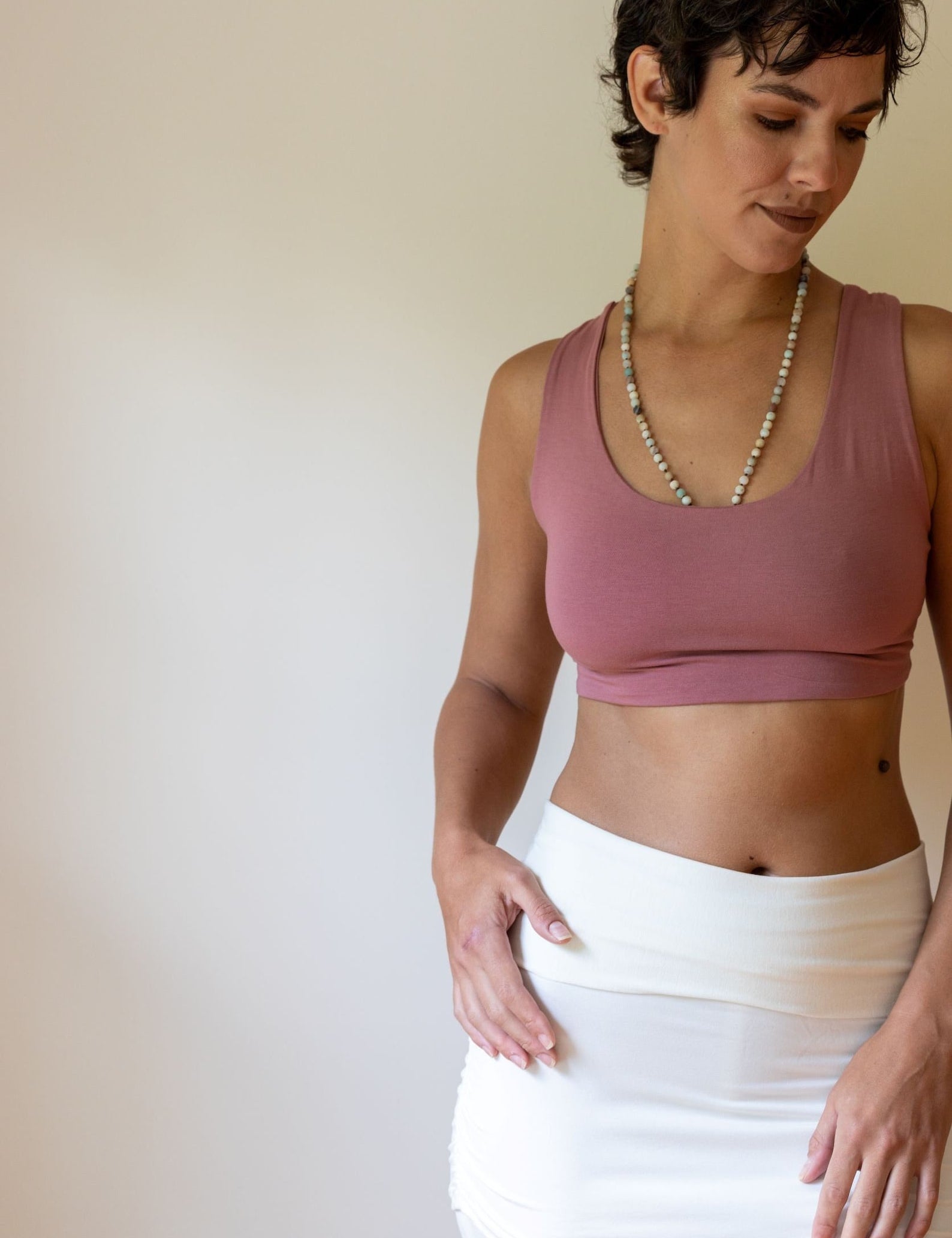 Shanti Criss Cross Back Yoga Bra Tank Top in Pink Canyon Rose