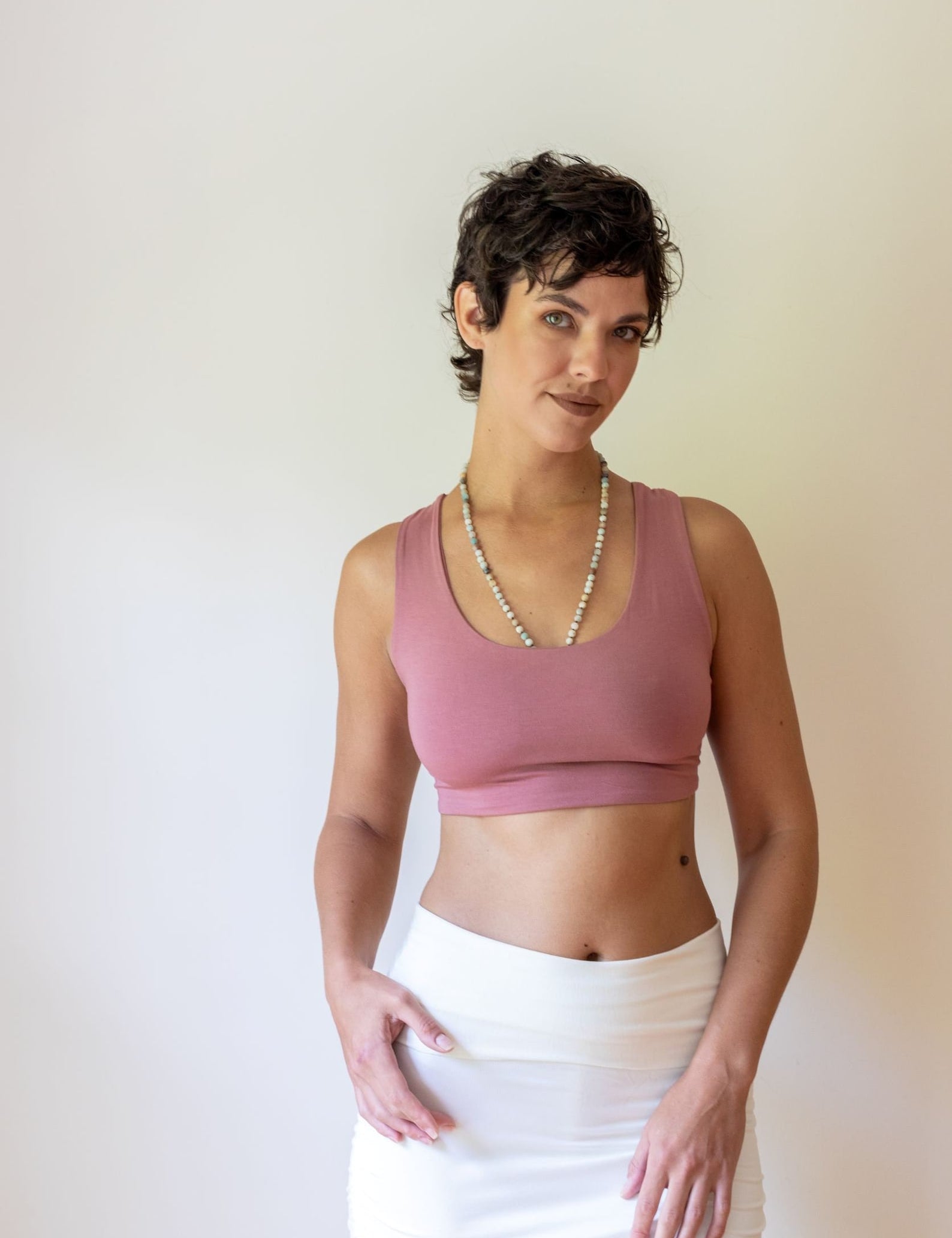 Shanti Criss Cross Back Yoga Bra Tank Top in Pink Canyon Rose