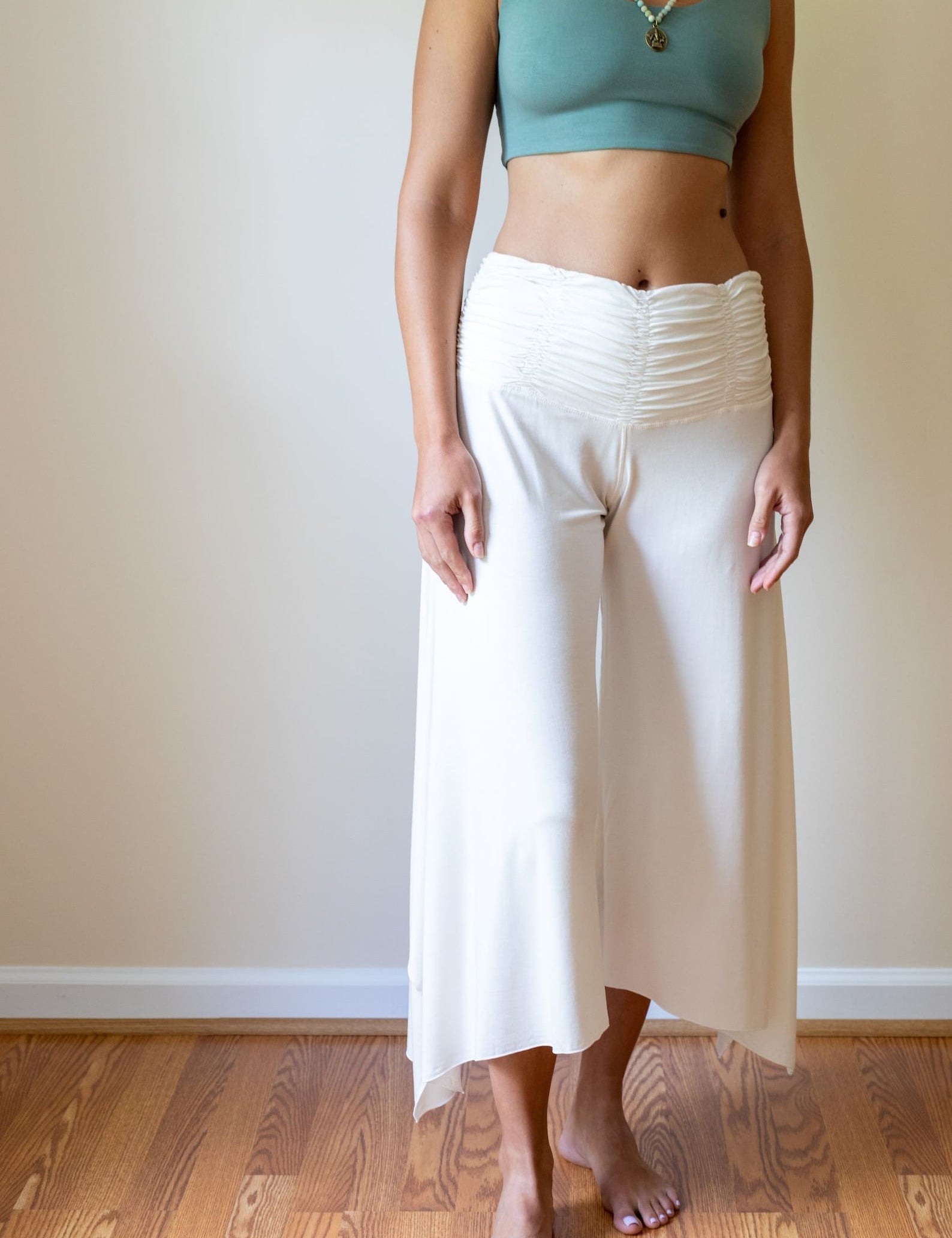 Shanti Criss Cross Back Yoga Bra | Crop Top | Tank Top in Sage Green