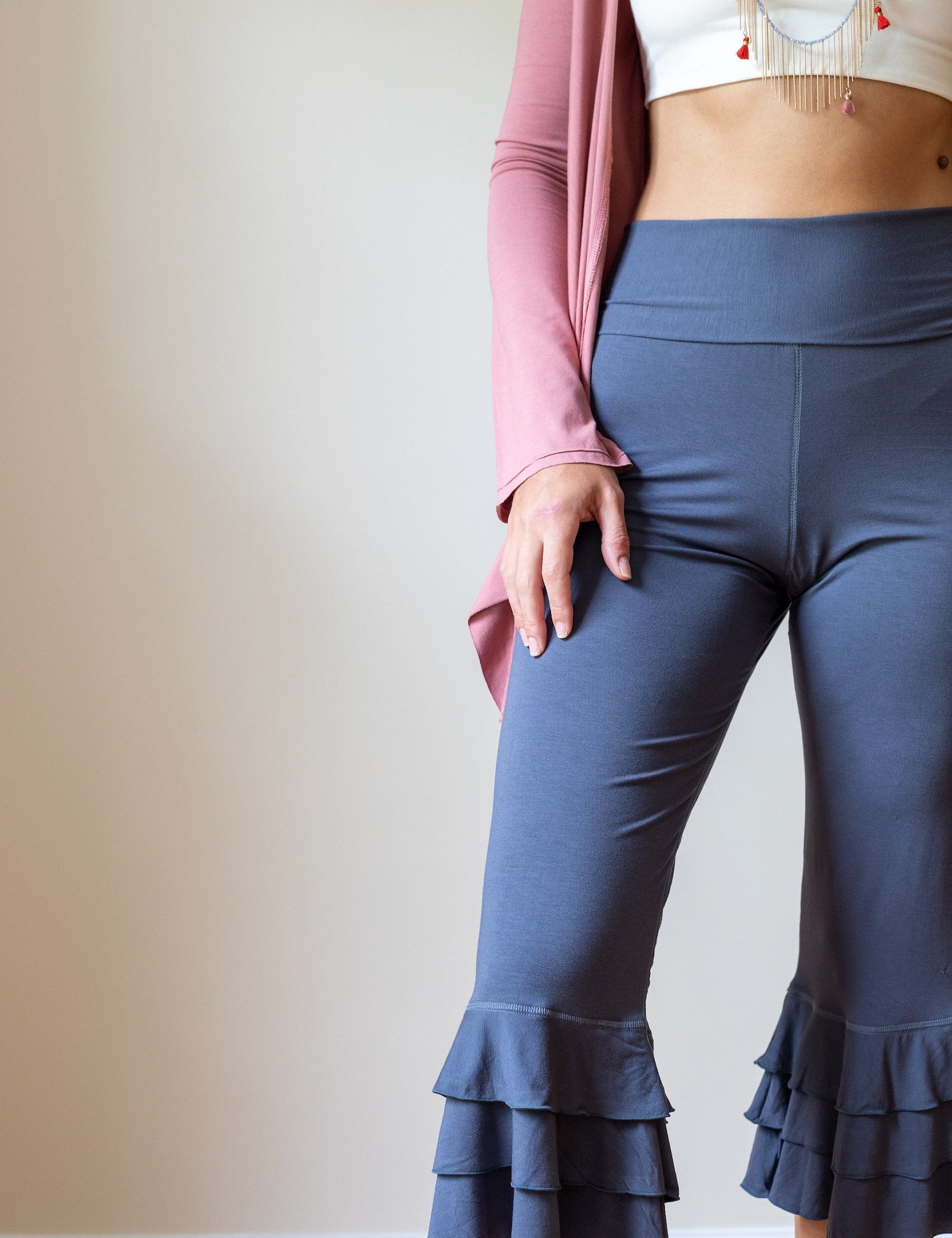 Ruffle Bloomer Yoga Flared Pants in Gray